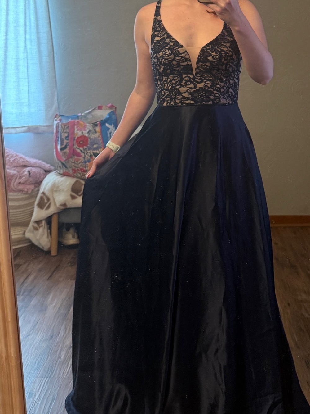 Blondie nites navy and lace prom dress